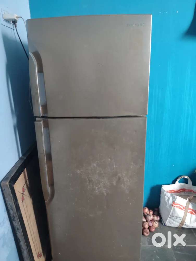 Double door fridge