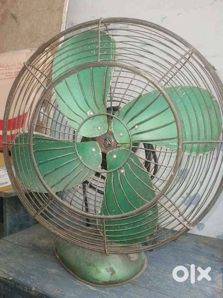 Usha running table fan