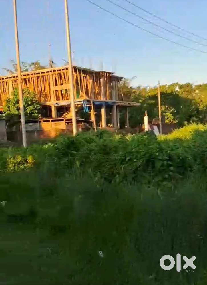 Land for immediate sale