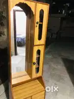 Dressing table