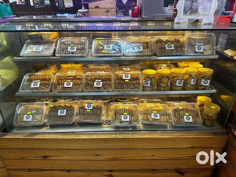 Cookies (Hot) display counter for sale urgent