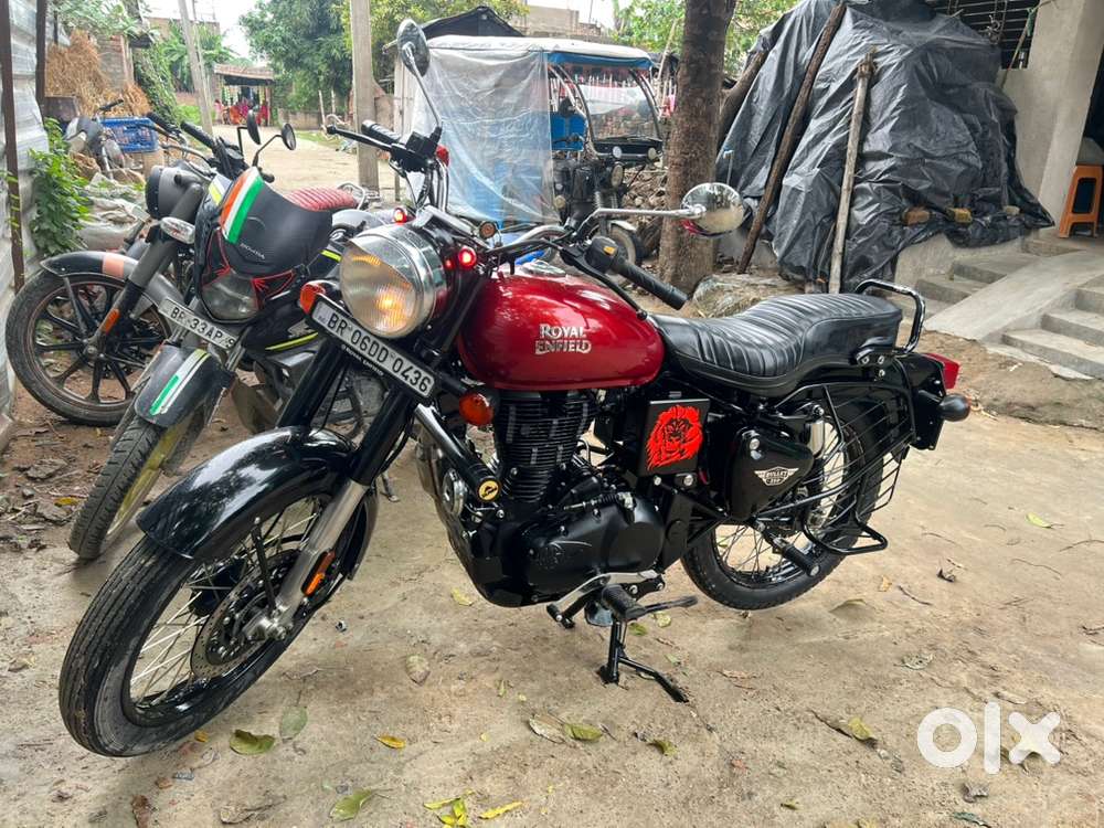 Standard 350 red color 2023 model