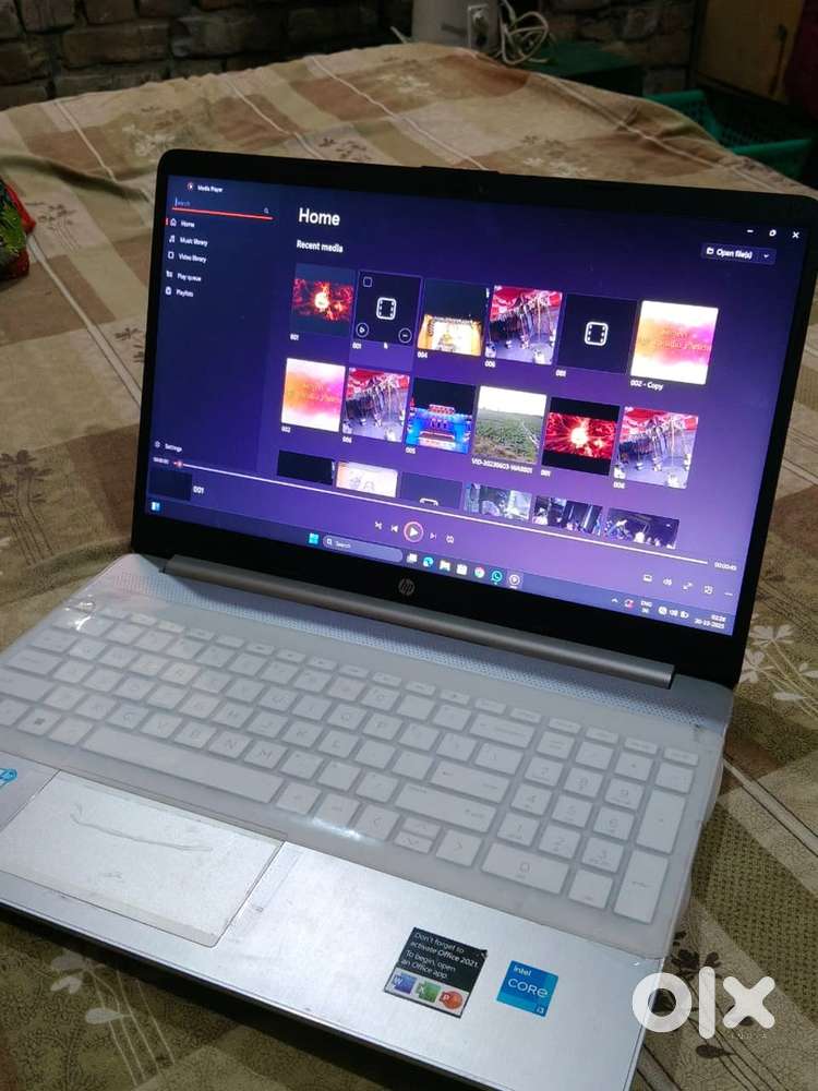 Laptop HP Ram 8 Storage 477 in exellent condition