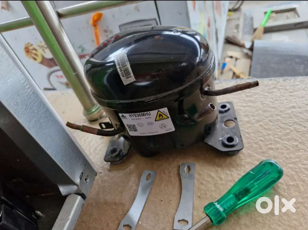 Refrigerator repair works on ur door step
