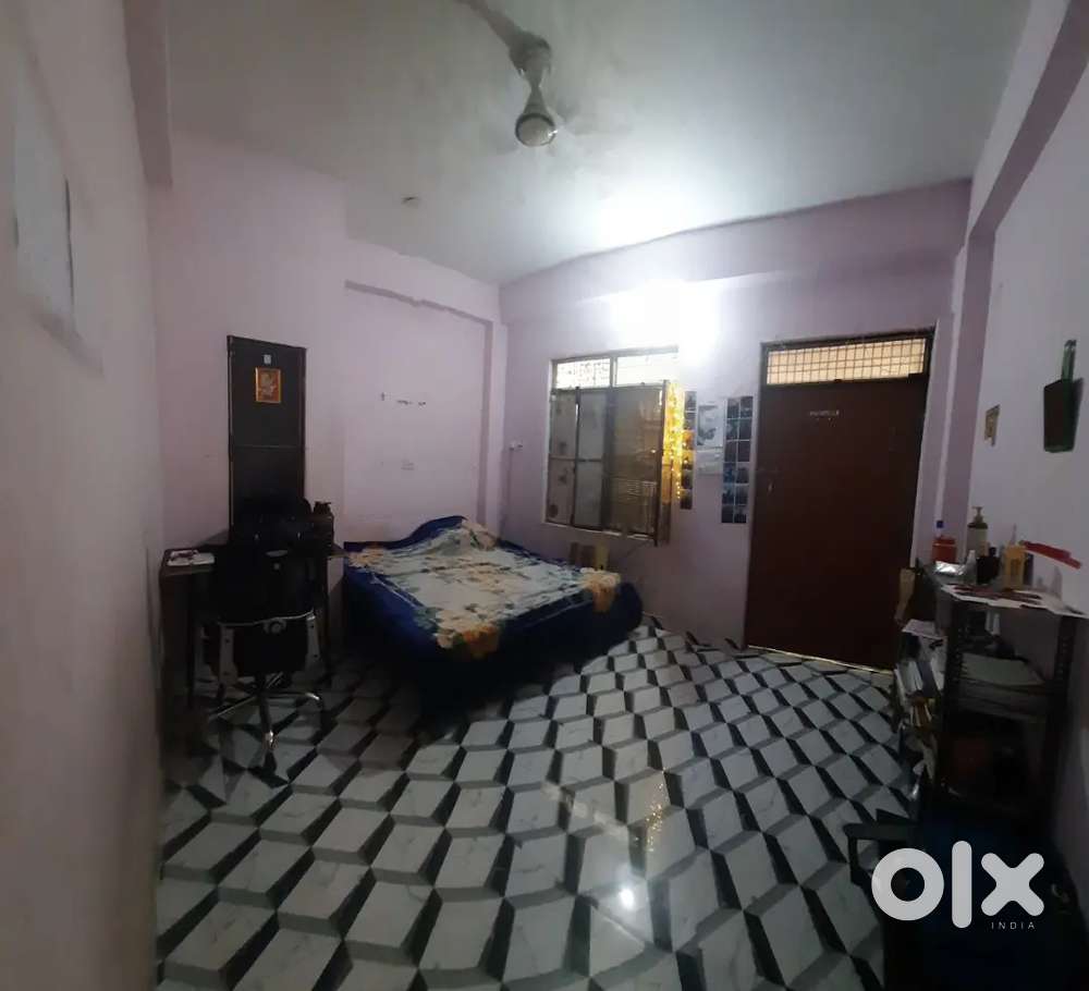 Flatmates needed(students only )in 2bhk flat ,Rent -3000 +electricity