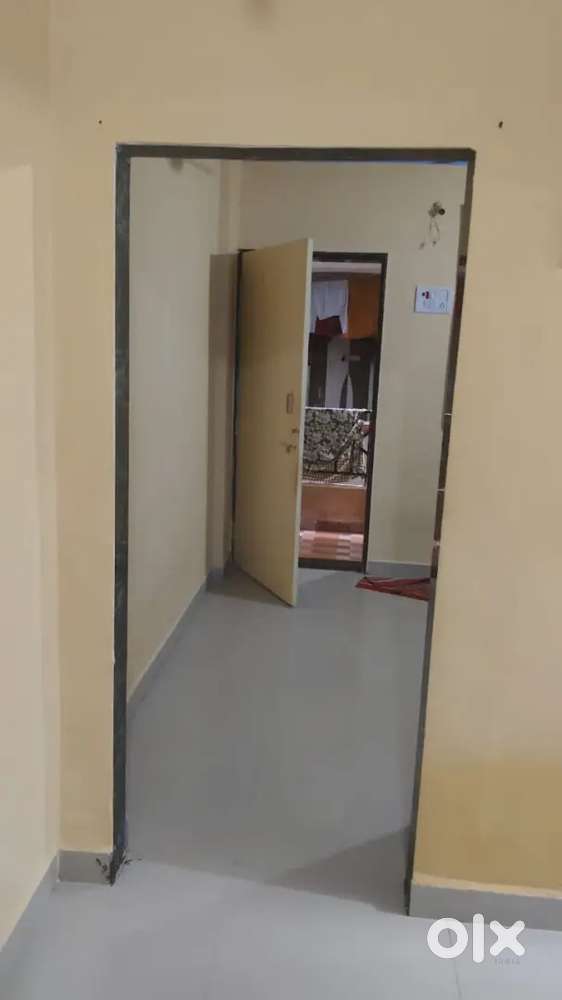 1 RK 350 Sqft. 10000 deposit.