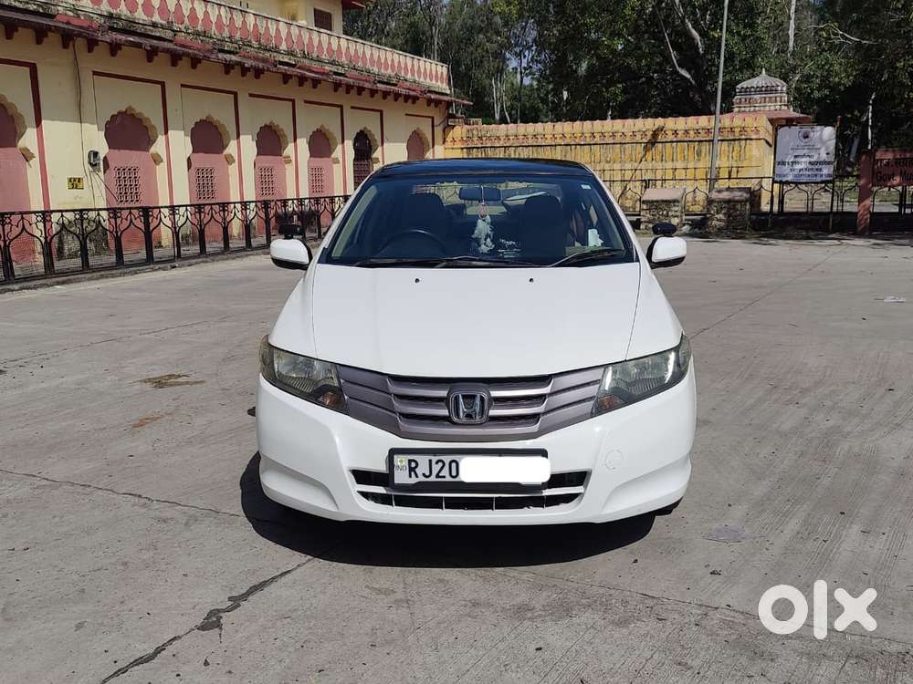 Honda City V MT Exclusive, 2010, CNG & Hybrids