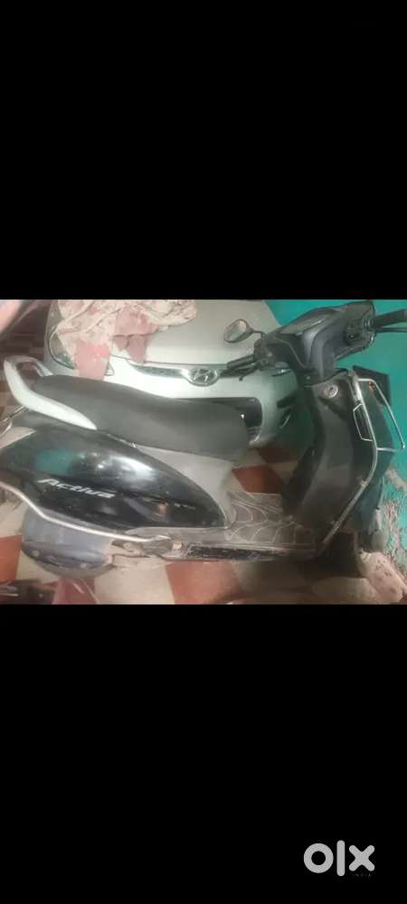 Activa in running condition available at shaktinagar.cuttack