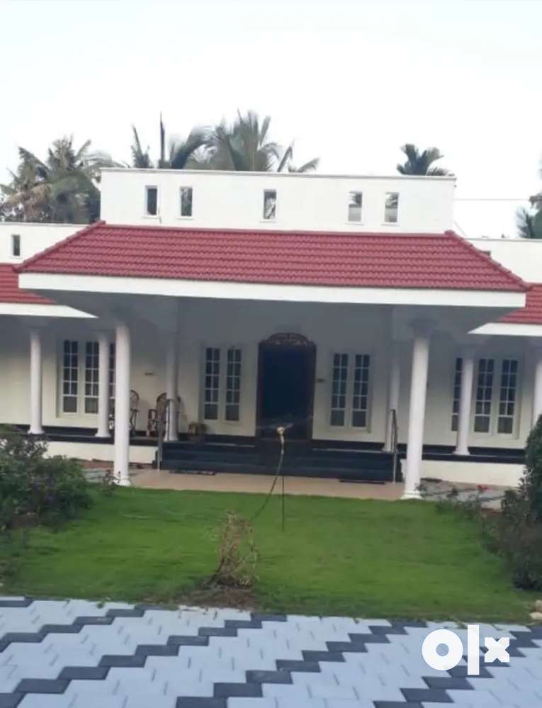 2800sqft House in 25cents For Sale @ Udayamperoor