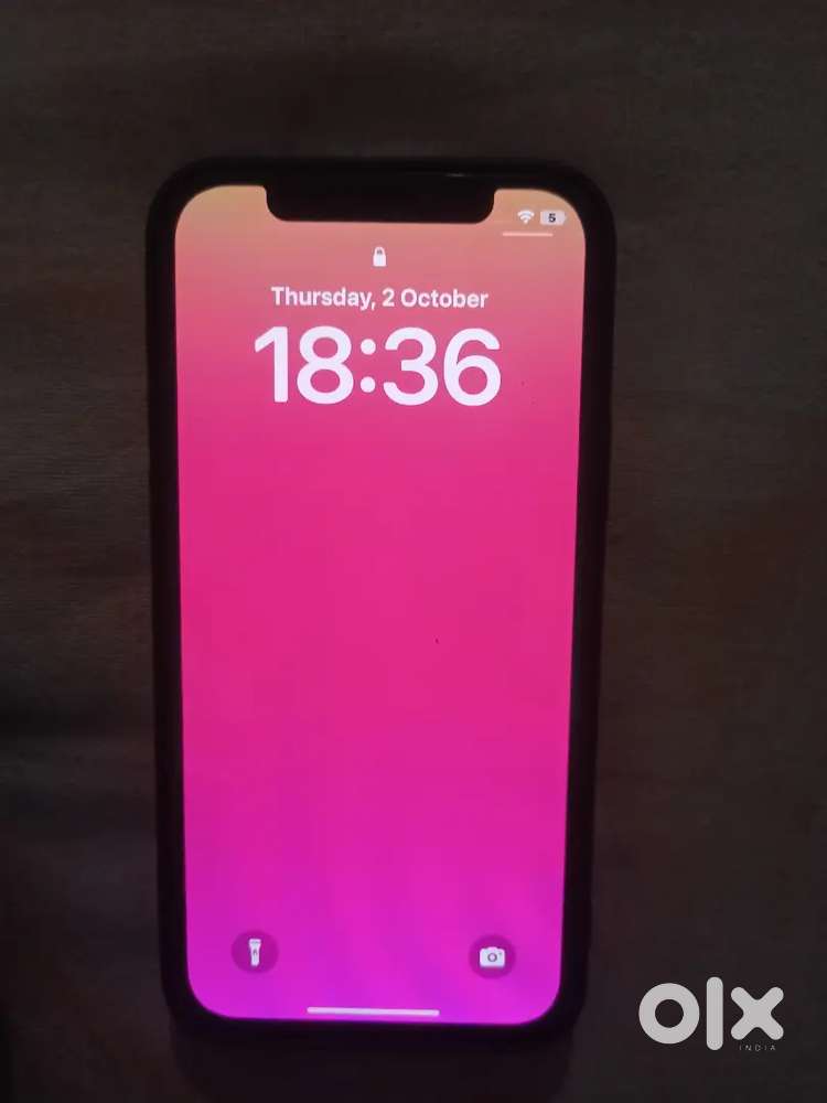 iPhone 12 5g face id working 64gb 2 years old