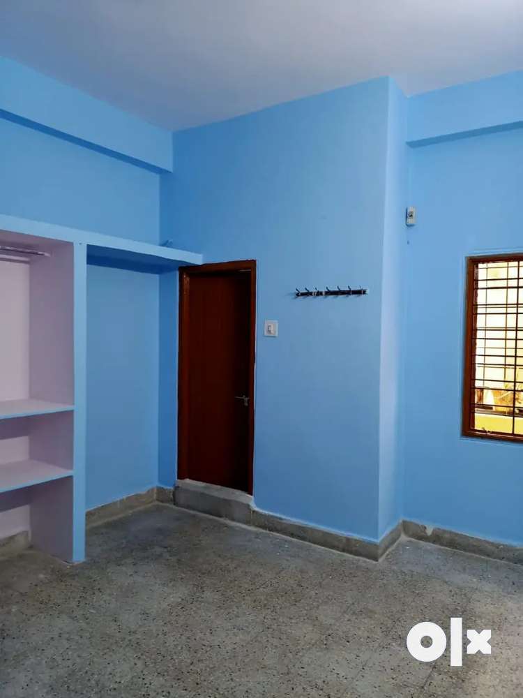 2 Bhk flat for sale in New Bowenpally