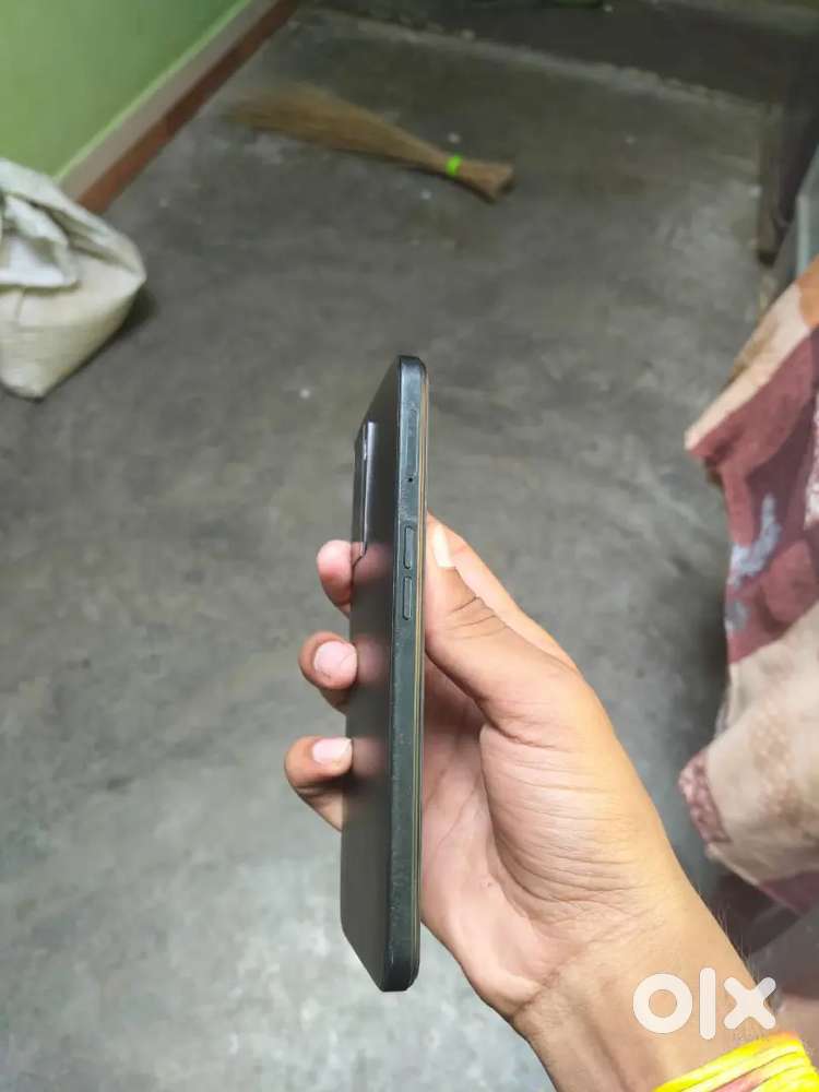 OppoA57 mint condition 4/64