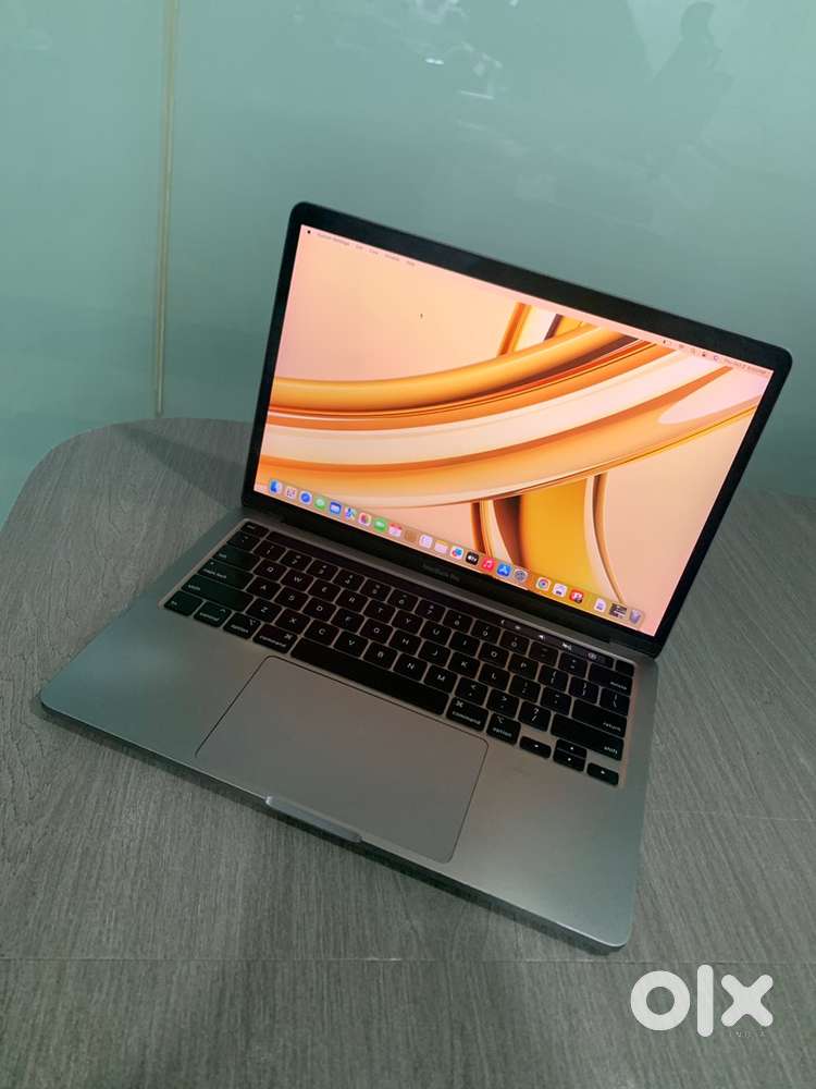 Apple MacBook Pro 2020 i7 32GB 512GB 2020 Warranty