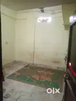 Single room for rent bachrolrs or family or godown or Shop