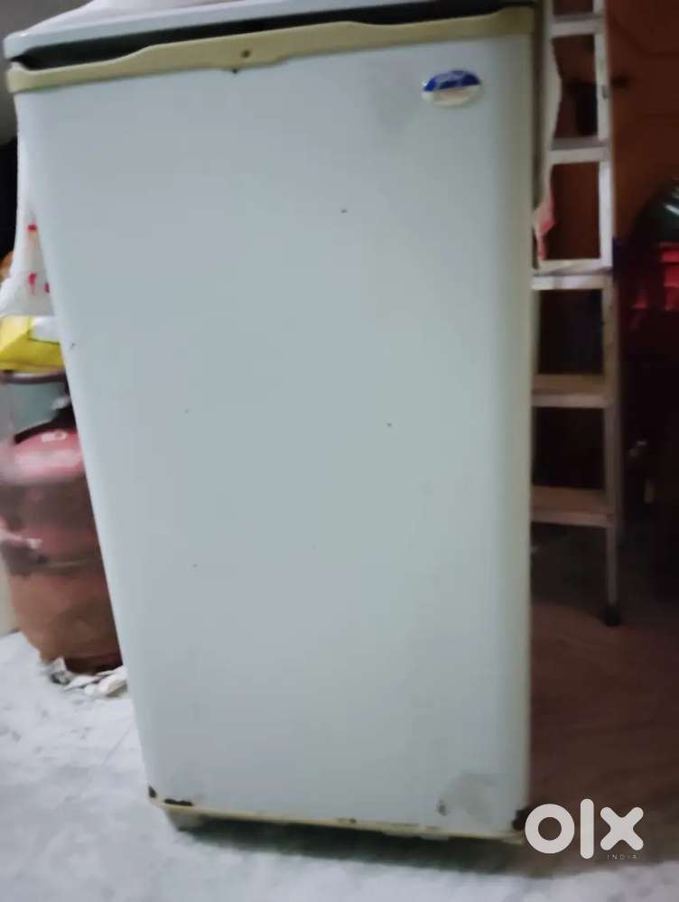 Only refrigerator door problem