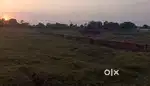 General plot hai Chandwe se  kumariya Jaane wala road mein