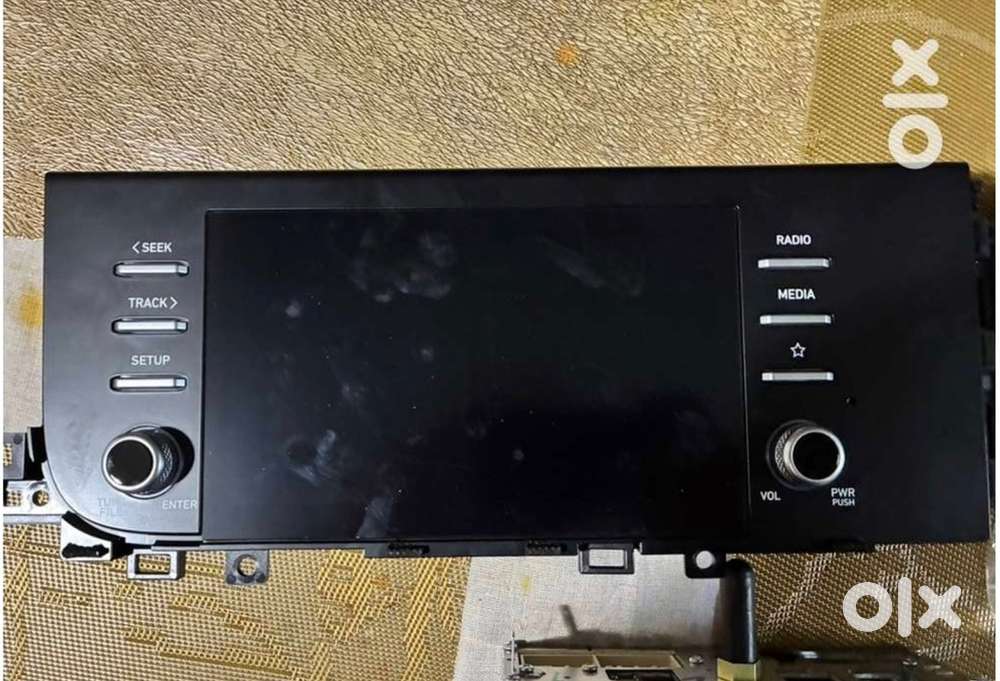 Genuine New Hyundai /KIA Music System 9’’ for sale