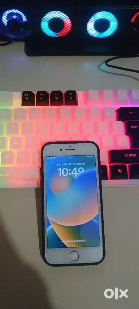 iPhone 8 Good condition