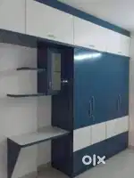 फलेट ओफिस शोरूम में फर्नीचर कलर्स पीओपी ऐंड ओल वकॅ सोल्यूशन