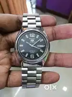 Vintage Seiko 5 sports Automatic men's watch, Made in Japan