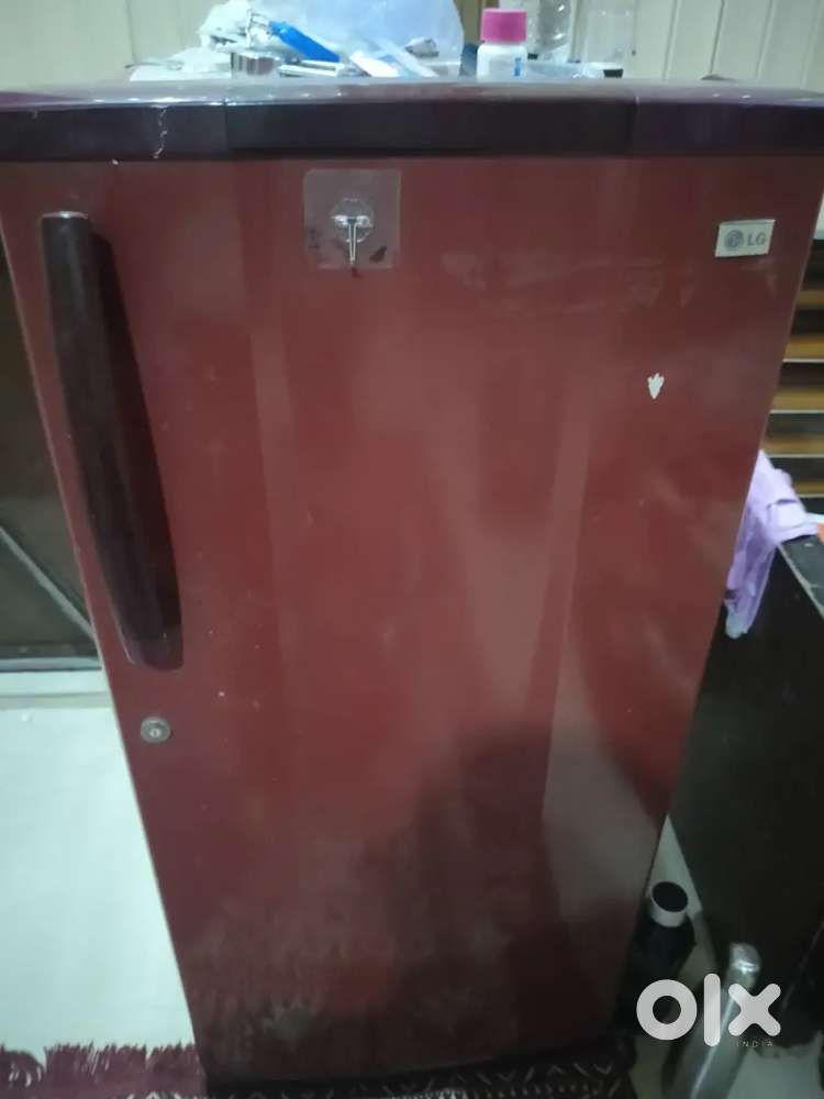 Single door well condition LG fridge