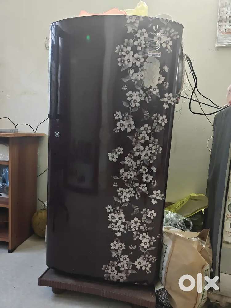 Single door fridge