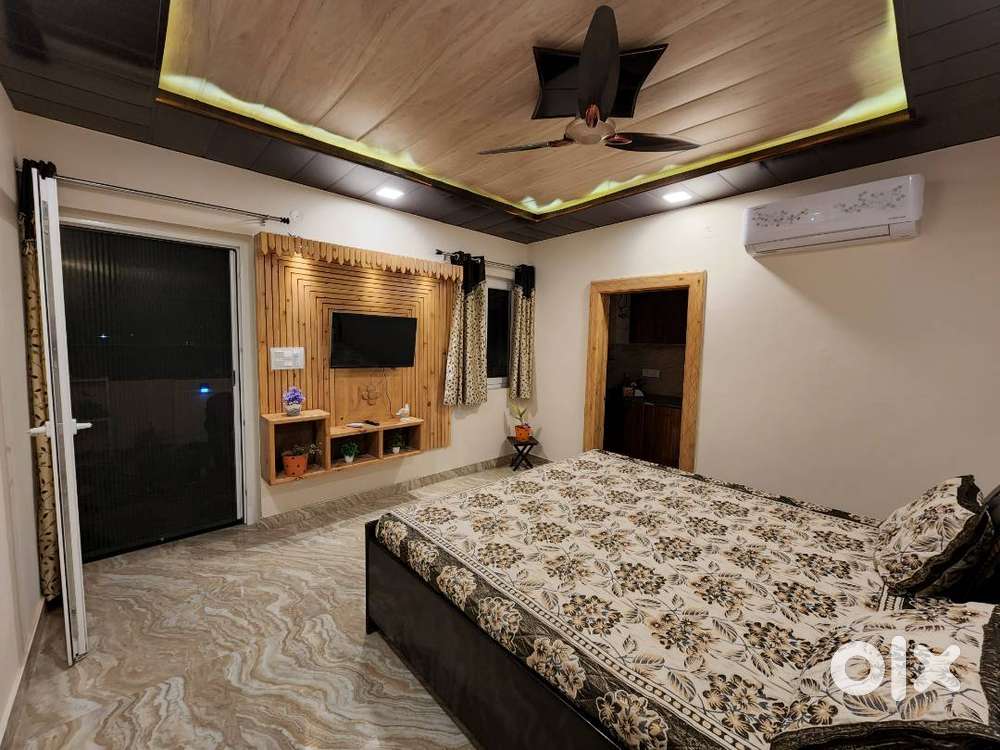 Rooftop Premium Fully Furnished 1 Bedroom. Bathroom, Kitchen (Studio)