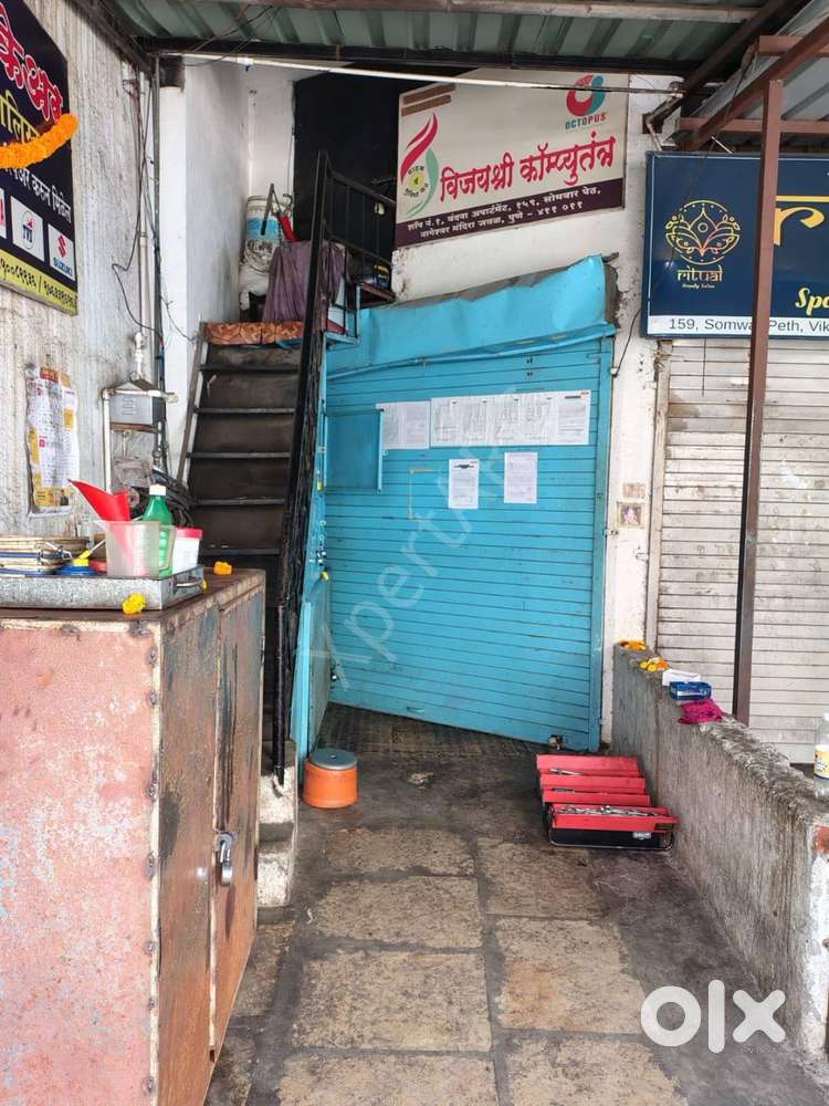Commercial Shop in Somwarpeth