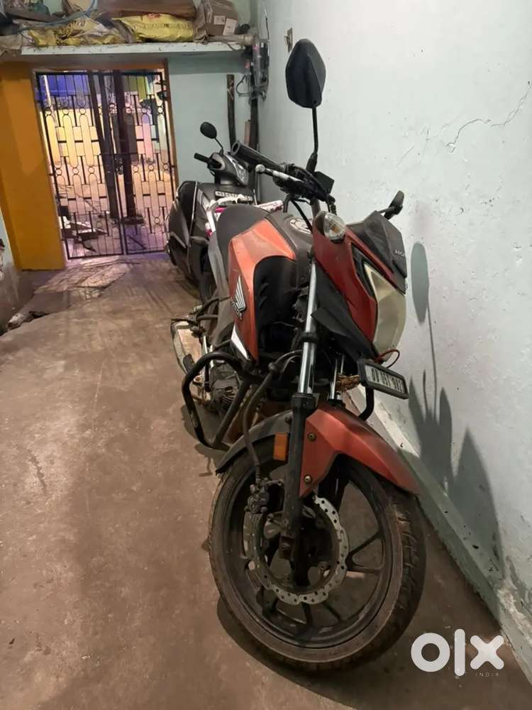 Orange Colour Honda Hornet