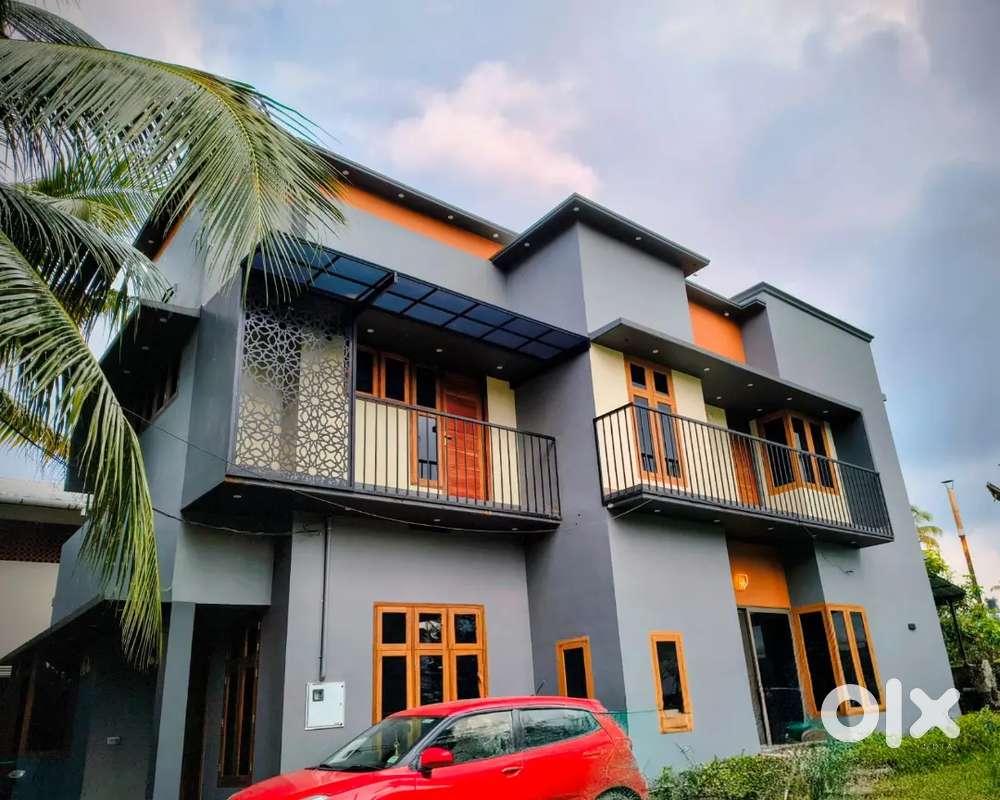 4BHK - 1975sqft House sale in Nettoor