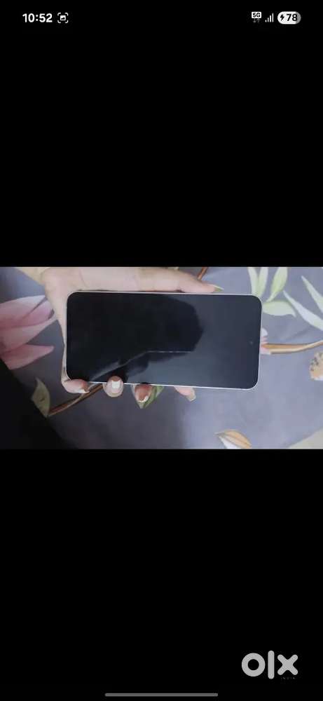 Serious Byer hi msg kre phone bilkul new condition h 5 6 month old h