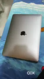 Apple Macbook Pro 13” (2018) Intel i5  256GB SSD  Touch Bar  4 port
