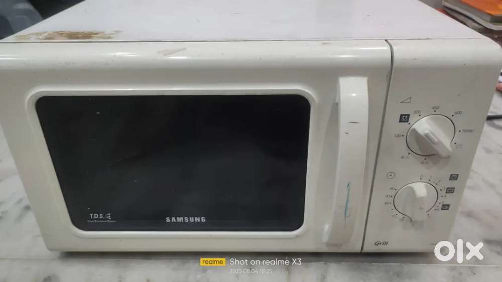 Microwave oven