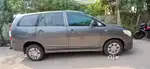 Toyota Innova 2014 Diesel 317000 Km Driven