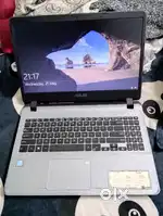 Acer Laptop (Gently used)