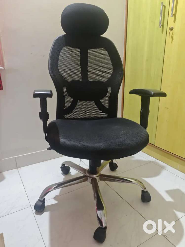 Polypropylene Matrix Chair Computer Chair(Cash deals only)