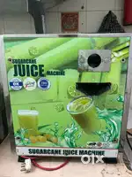 Sugarcane juicer