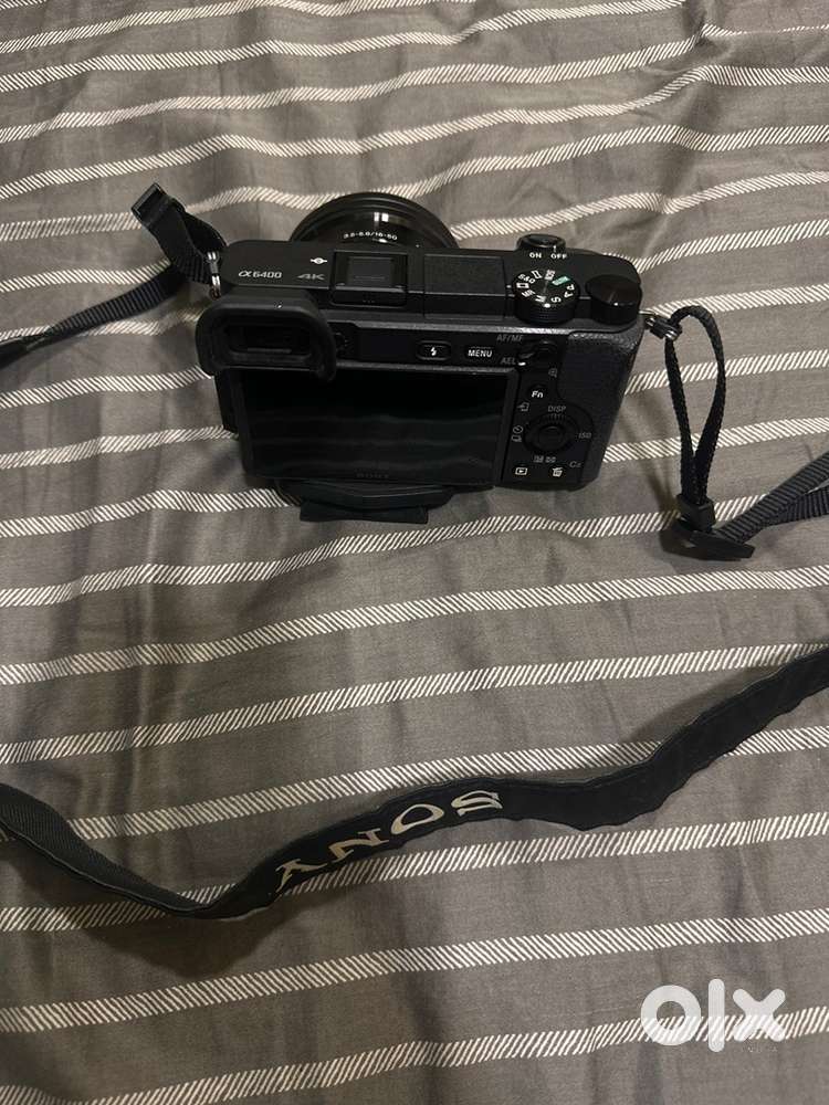 Sony 6400 new condition with kit lense on sale