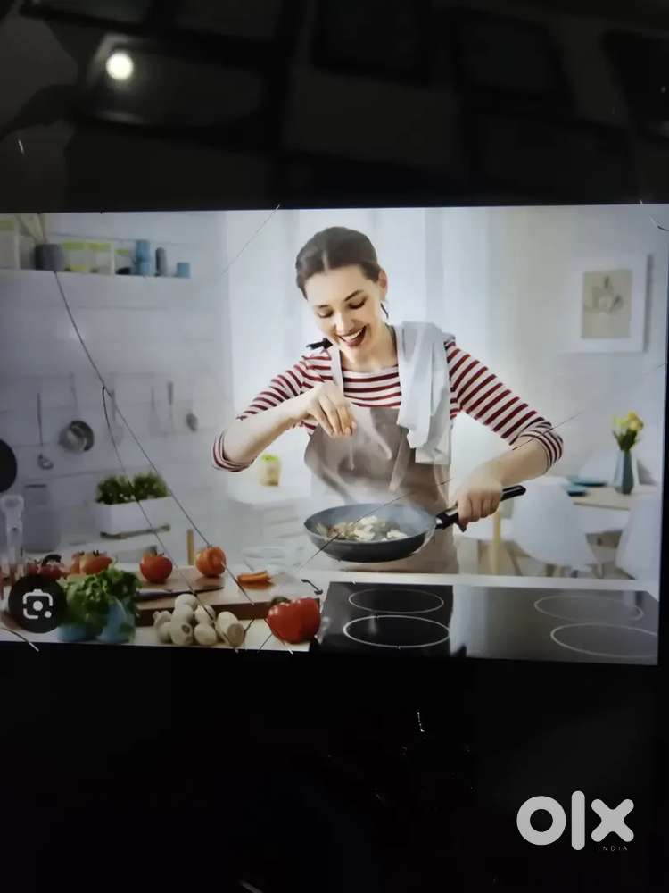 Need female home tution teacher and cooking female read descriptin plz
