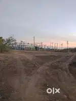Empty land for rent suitable for workshop