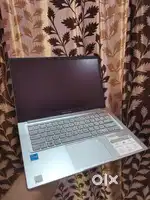 Asus Vivabook 14 11month old With bill box all accessories available