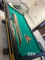 Pool table