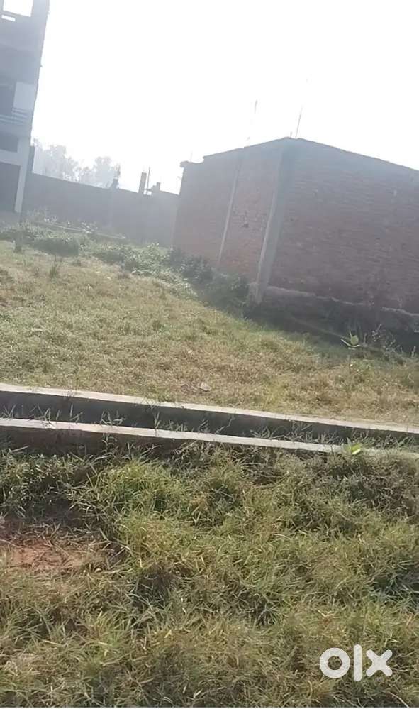 कानपुर हाईवे से मात्र 200 मीटर की दूरी पर आवासीय प्लॉट