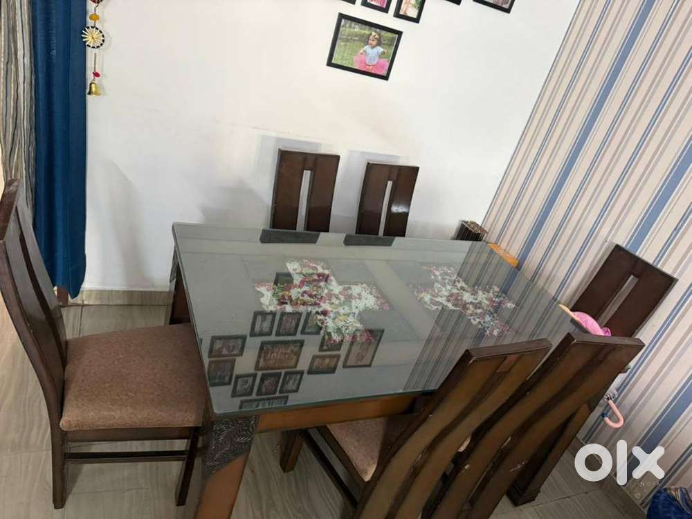 Dinning table