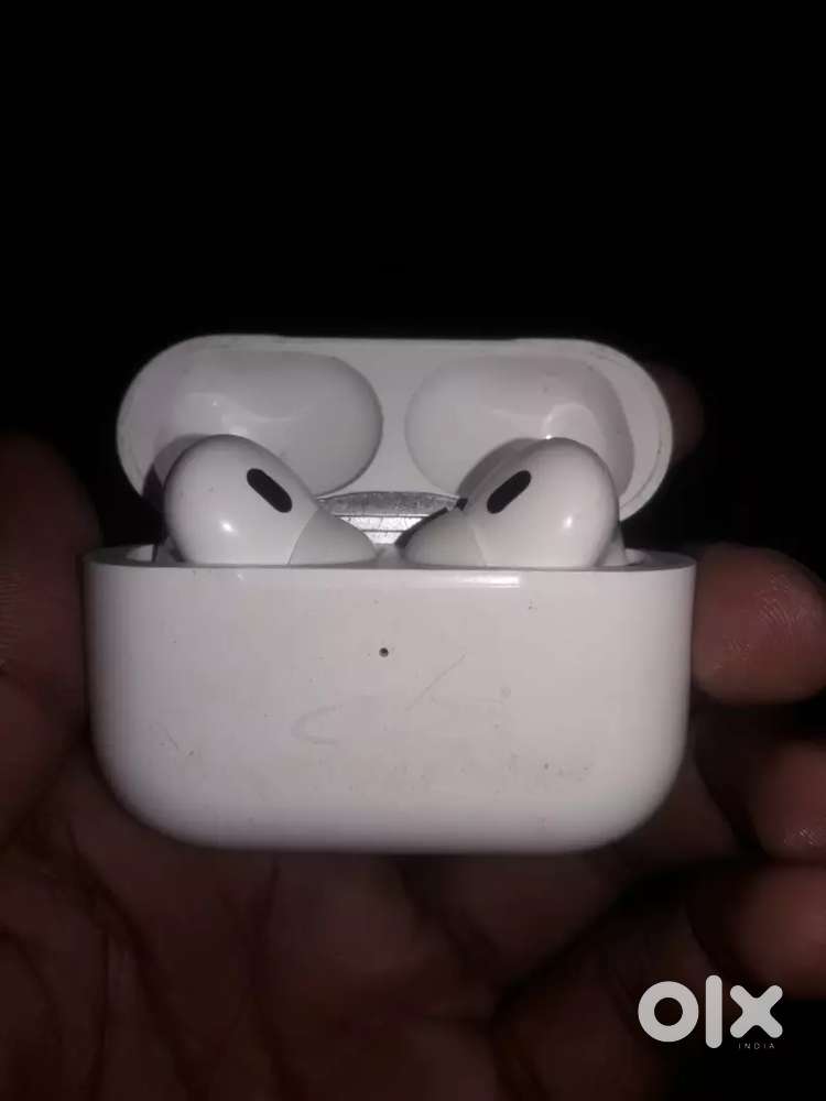 Ear burds dhammal