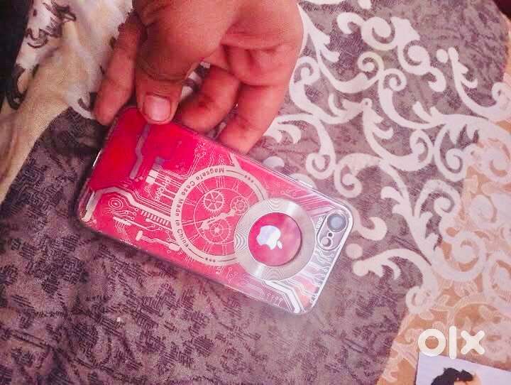 I phone 8 64gb red