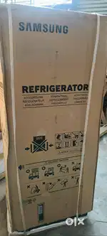 Open Box Unused Samsung 256L 3Star Convertible Refrigerator RT30C3733B