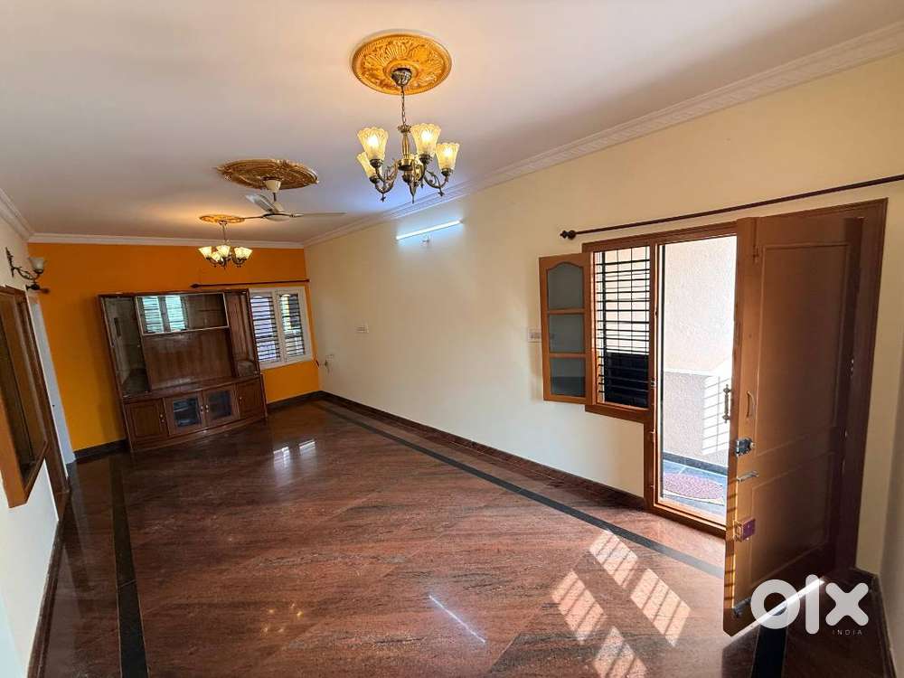 JP Nagara Spacious  2BHK House for Lease