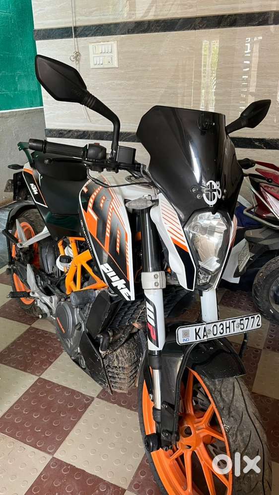 Ktm duke390 2013 model 37k riden