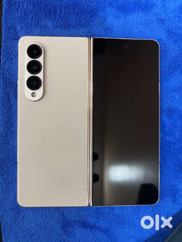 Galaxy fold 4